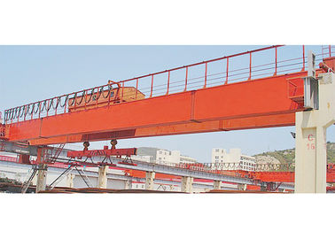 Pelat Baja Mengangkat Overhead Bridge Crane Electric Double Girder IP54 Protection Grade