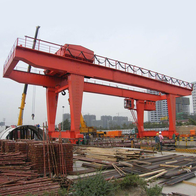 Lelah Travel Lift Shipping Container Gantry Crane 50HZ RTG Rubber