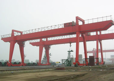 Lifting Equipment 100ton Double Girder Gantry Cranes Dengan Troli Listrik