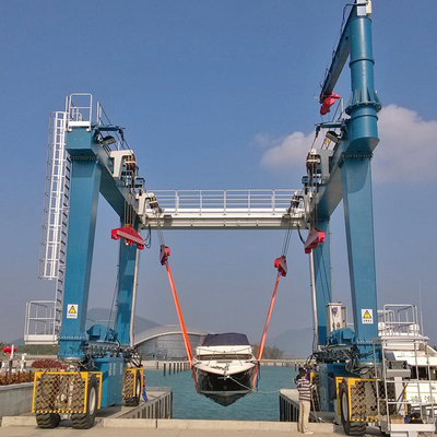 100 Ton Yacht Gantry Crane Sistem Kontrol Listrik Lift Kapal Laut