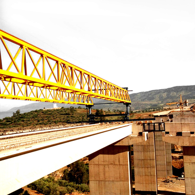 100Ton Girder Launcher Crane Railway Building Penggunaan 5m / Min Untuk Jalan Raya