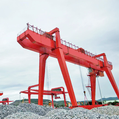 Gudang Gantry Crane Tugas Berat Khusus 550KN 40M / MIN