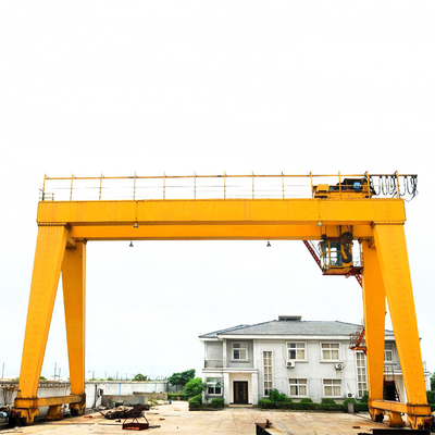 550KN Double Girder Gantry Crane Top Running Box Frame Dengan Trolley