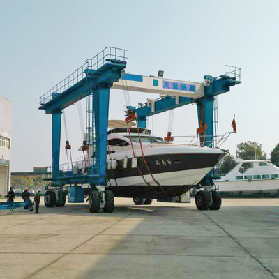 Customized All Tons Travel Lift Crane 30m Untuk Perawatan Perahu &amp; Yacht 380V