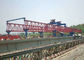 3 Phase 380V 50hz Mengangkut Bridge Girder Crane 300 Ton 0 - 1m / Min Kecepatan Angkat